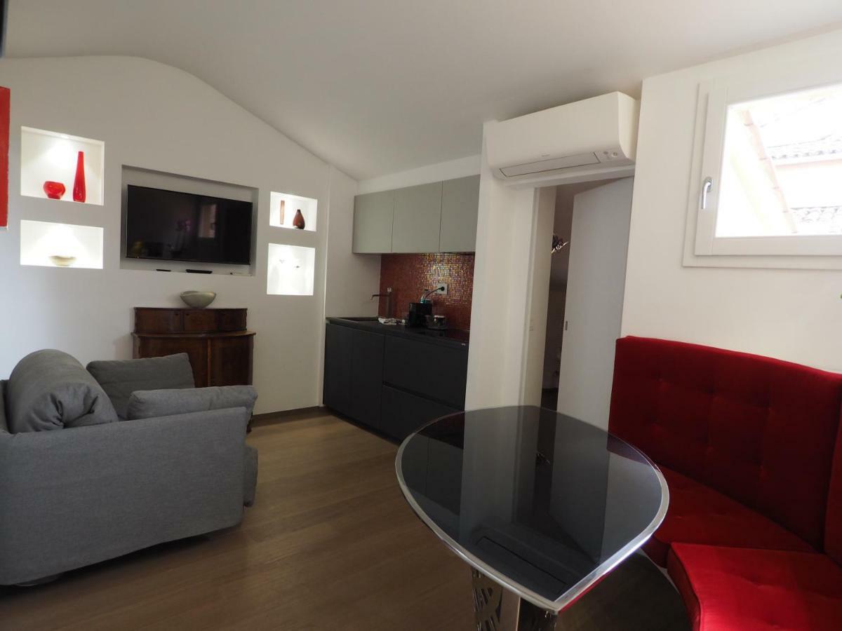 Tetti Rossi Apartment Болоня Екстериор снимка